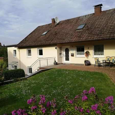 Flat In Polle Near The Forest מראה חיצוני תמונה